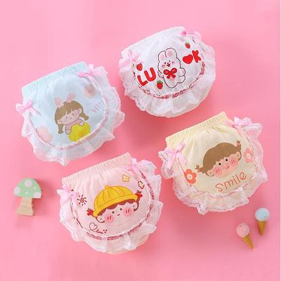 Quần lót trẻ em cotton nguyên chất Nhật Bản quần short tam giác bé gái không mông mặc cotton không huỳnh quang bên trong bé nhỏ bên trong