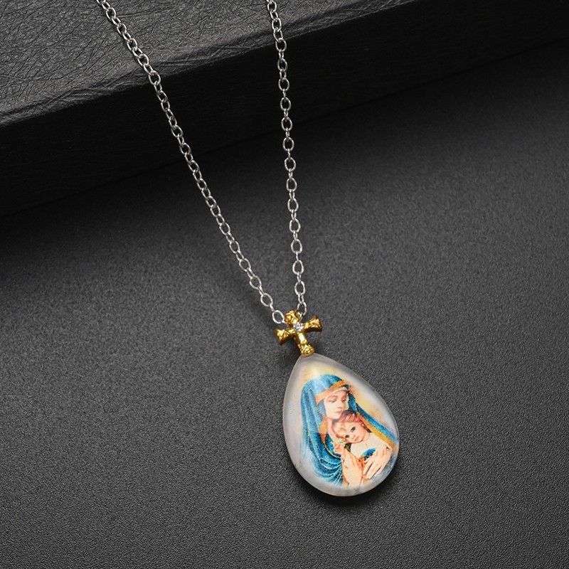 Vòng cổ mặt dây chuyền pha lê hình Đức Mẹ Maria - phụ kiện tôn giáo thời trang