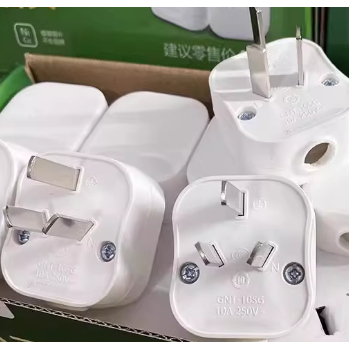 Bull Bull Plug Tripod Kết nối dây 3 chân Tam giác Công suất cao Công suất ba lỗ GNT-10SG / Cắm chân 