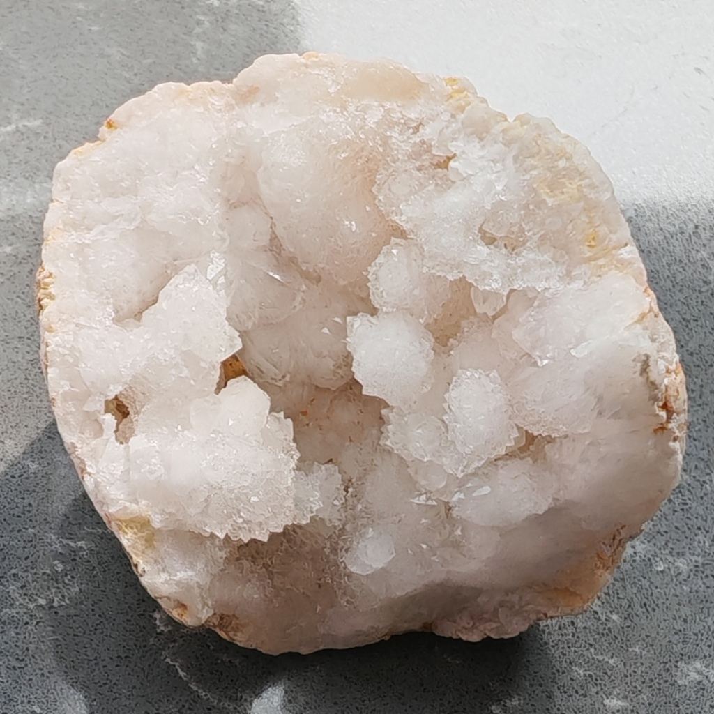 Mẫu vật Geode thạch anh trong suốt tự nhiên