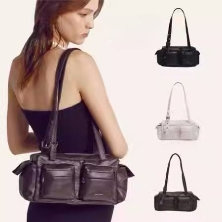 Túi Đa Năng【s*a*m.0 0/n*d/0.H.】Pocket Utility Bag M Da Thiết Kế Hàn Quốc Túi Moto Cổ Điển Túi Đeo Mộ