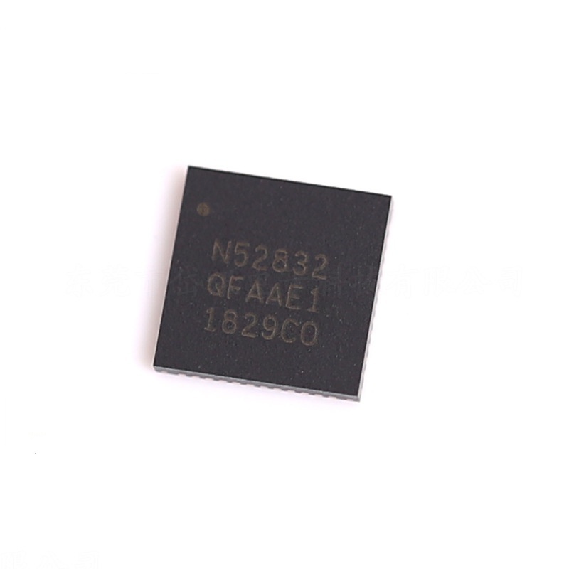 Chip NRF52832-QFAA QFN-48 2.4 GHz