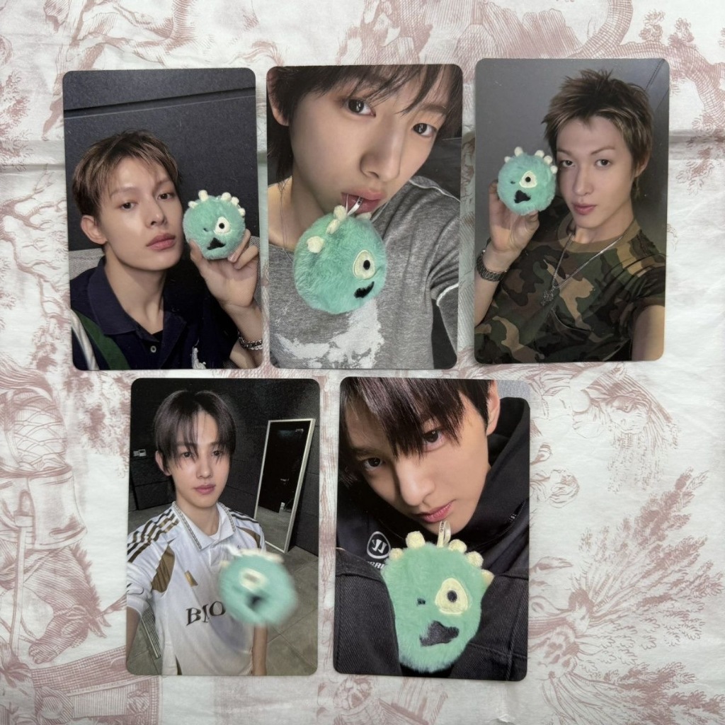 Cortis Ra mắt Photocard ball Album bé Photocard Photocard
