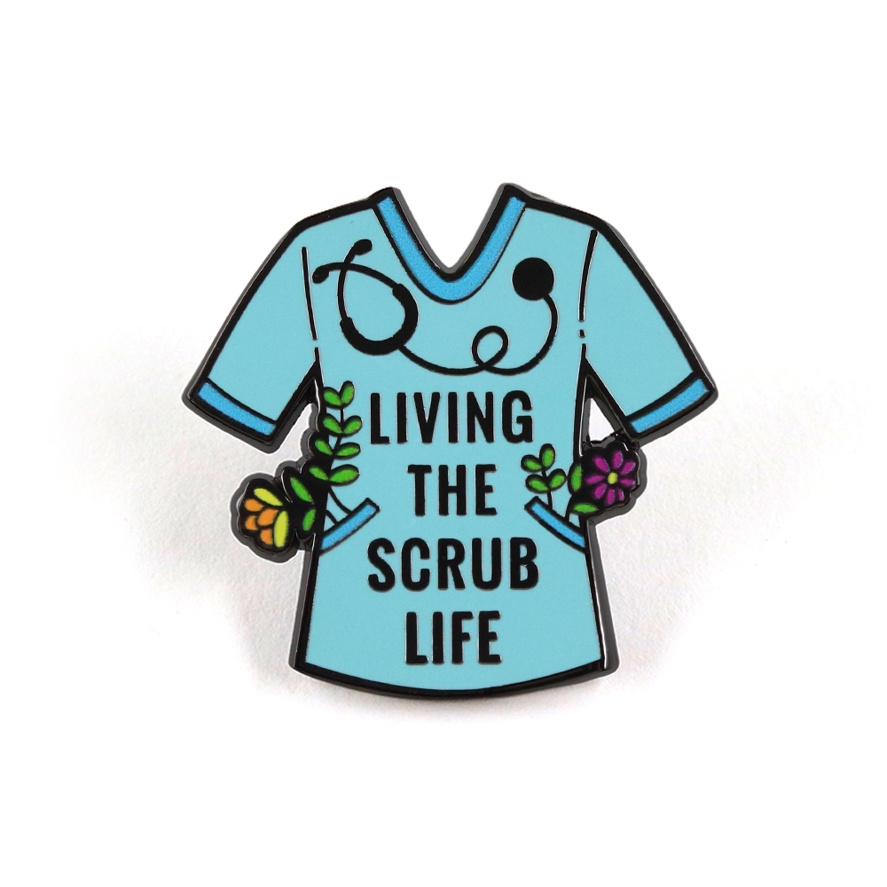 "Living The Scrub Life" Nurse Scrub Top Men Pin, Trâm cài chuyên nghiệp y tế có ống nghe & dấu hoa