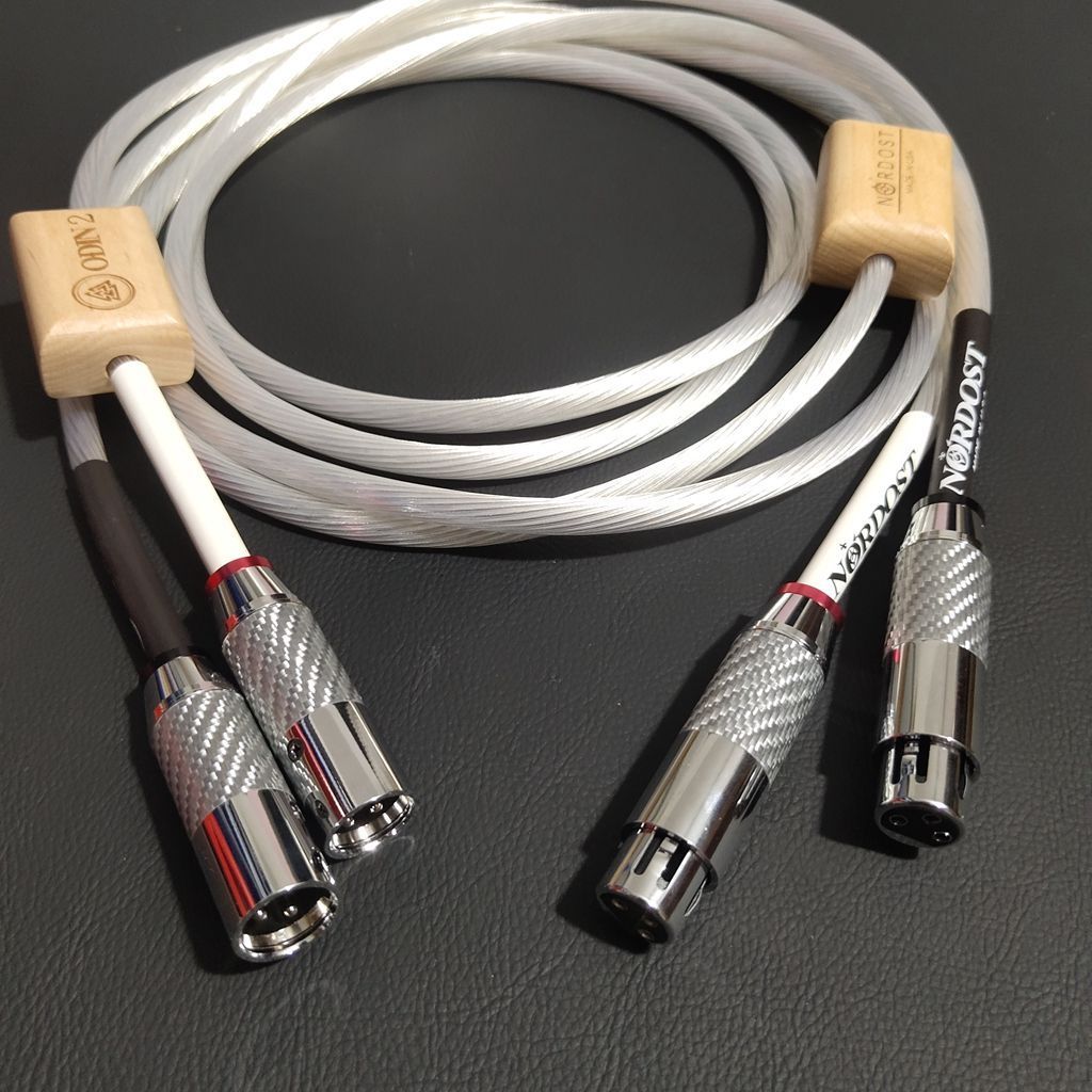 Mỹ Nordost Odin Odin Thế Hệ Thứ 2 Sốt Cân Bằng Dây Ruy Băng Âm Nhạc odin 2 Bạc XLR Nam Nữ XLR Cân Bằ