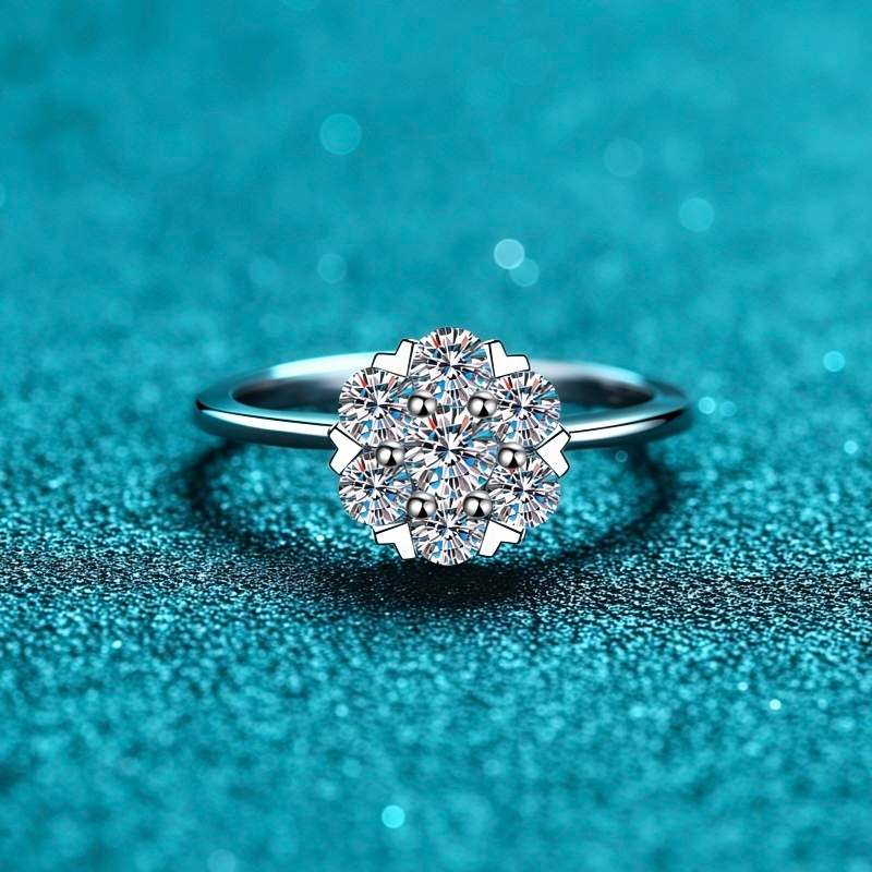 Nhẫn nữ bạc 925 với moissanite 0,8 carat