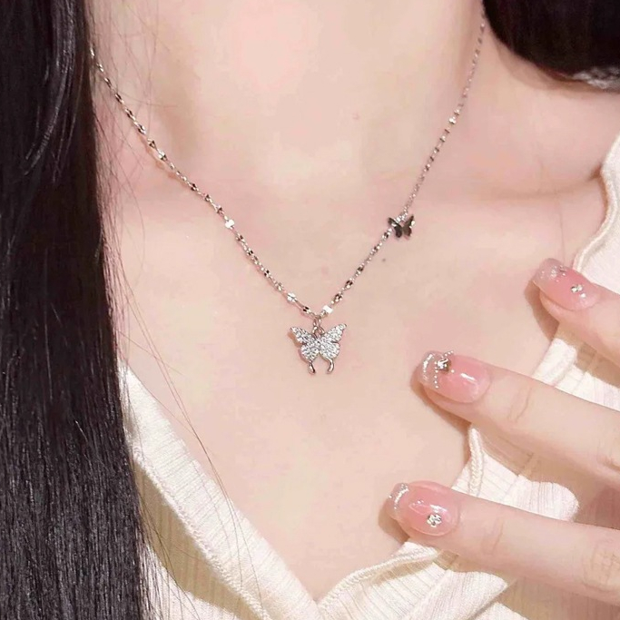 Mặt dây chuyền bướm bạc S999 Vòng cổ xương đòn lấp lánh S999