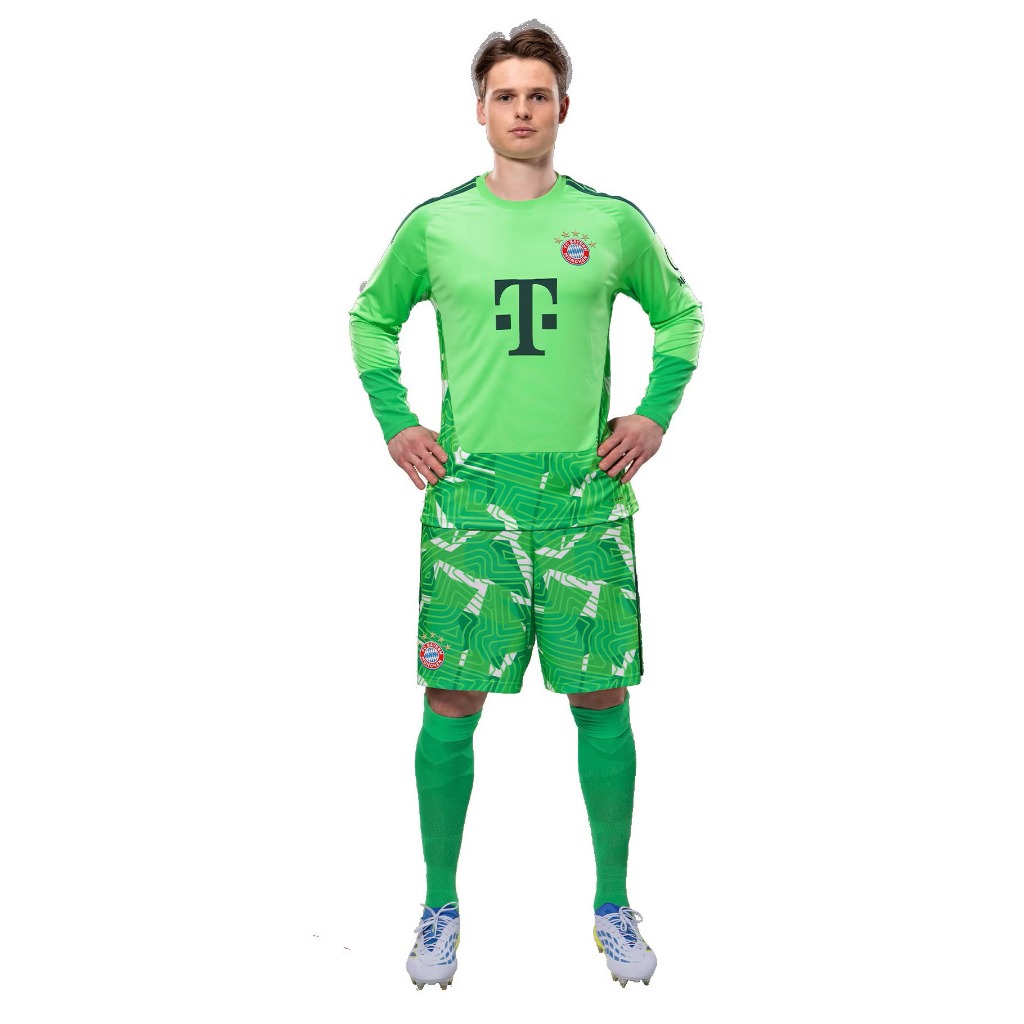 Áo bóng đá trẻ em và người lớn của Bayern 26 / 27 cho Neuer