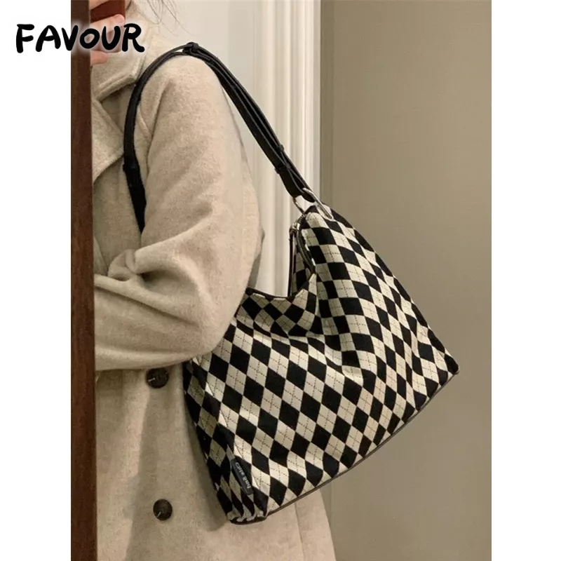 Túi Xách Đeo Vai Cỡ Lớn Họa Tiết Sọc Caro Trắng Đen Cho Nữ