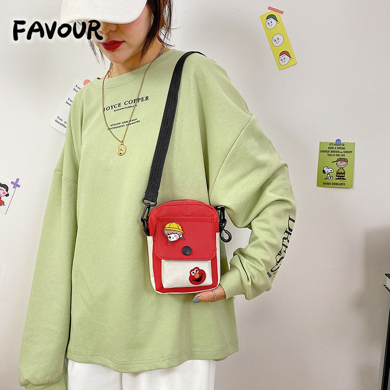 Túi Đeo Vai Bằng Vải Canvas Thiết Kế Nhỏ Gọn Phong Cách Hoạt Hình Gr2022