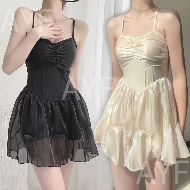 One Bộ Đồ Bơi Một Mảnh Hở Lưng Thời Trang Mùa Xuân Quyến Rũ Cho Nữ