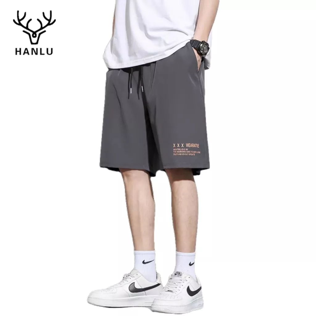 Quần short HANLU vải lụa lạnh siêu nhẹ dáng rộng thiết kế đơn giản cá tính cho nam