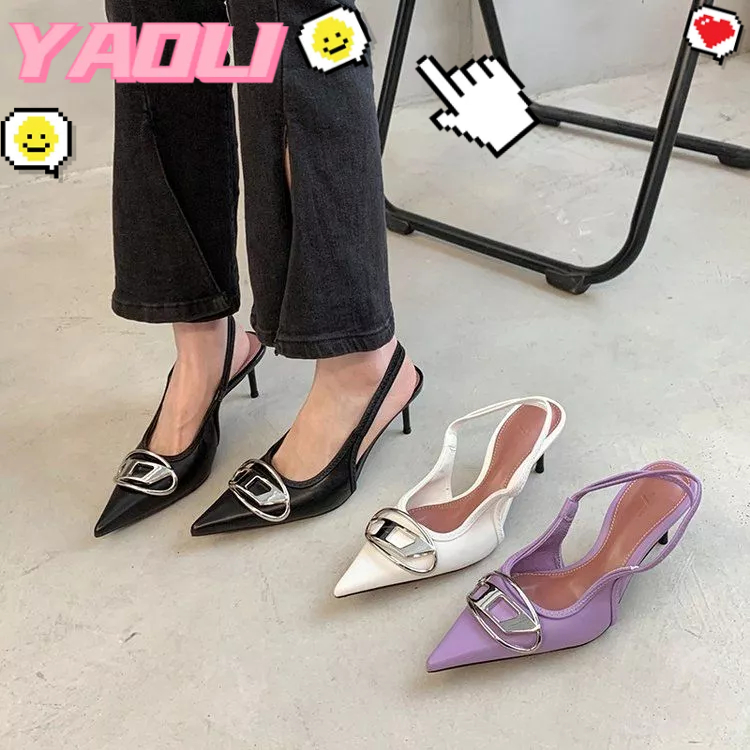 Giày Cao Gót Mũi Nhọn Màu Đen Phối Khóa Kim Loại Thời Trang Cho Nữ