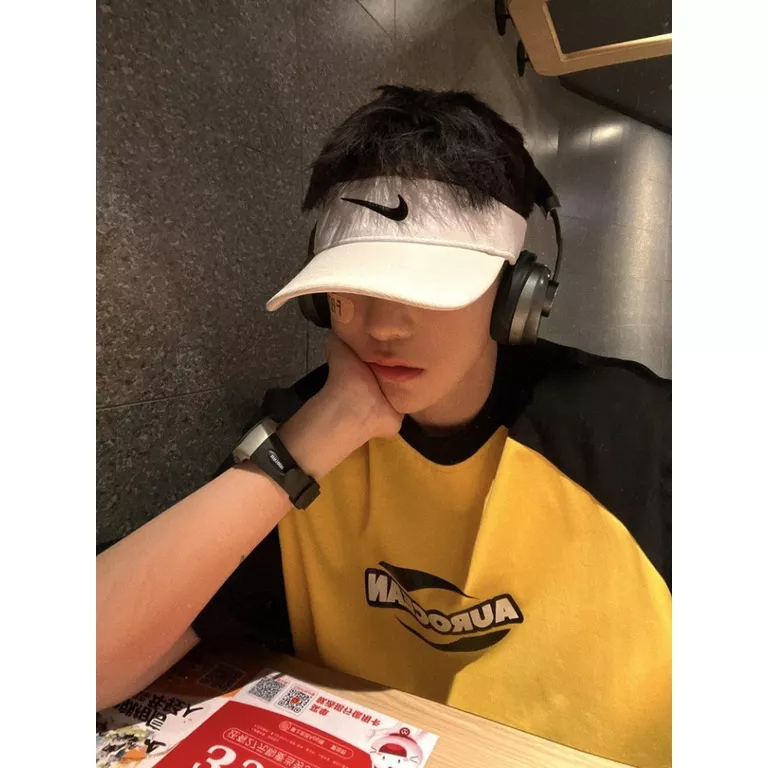 Áo Thun Raglan Tay Lửng Màu Sắc Tương Phản Phong Cách Mỹ