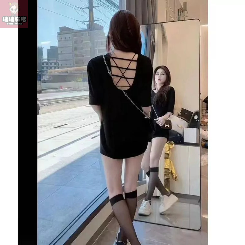 Áo Thun Nữ Ngắn Tay Hở Lưng Phong Cách Mới