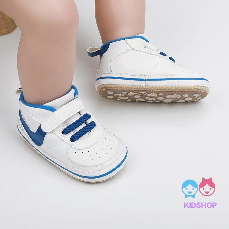 Giày Sneaker Đế Mềm Cho Bé Tập Đi