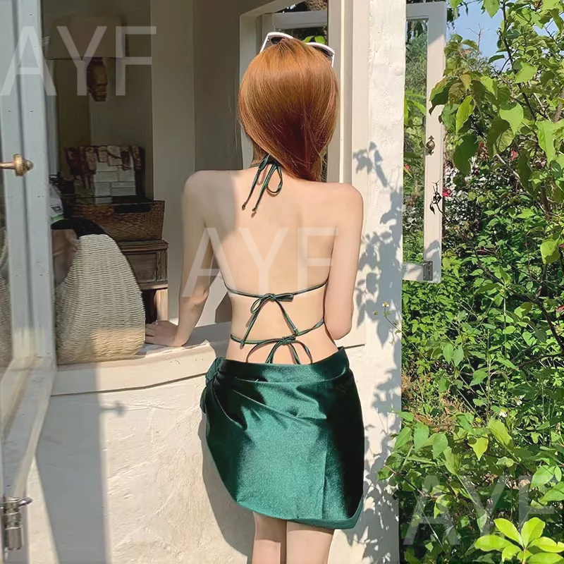 Bộ Đồ Bơi Ba Mảnh Đính Đá Thời Trang Mùa Hè Quyến Rũ Cho Nữ