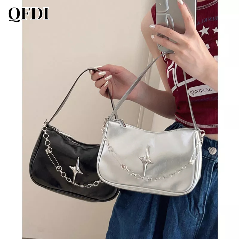 Túi kẹp nách QFDI phối dây xích gắn ngôi sao thiết kế xinh xắn cho nữ