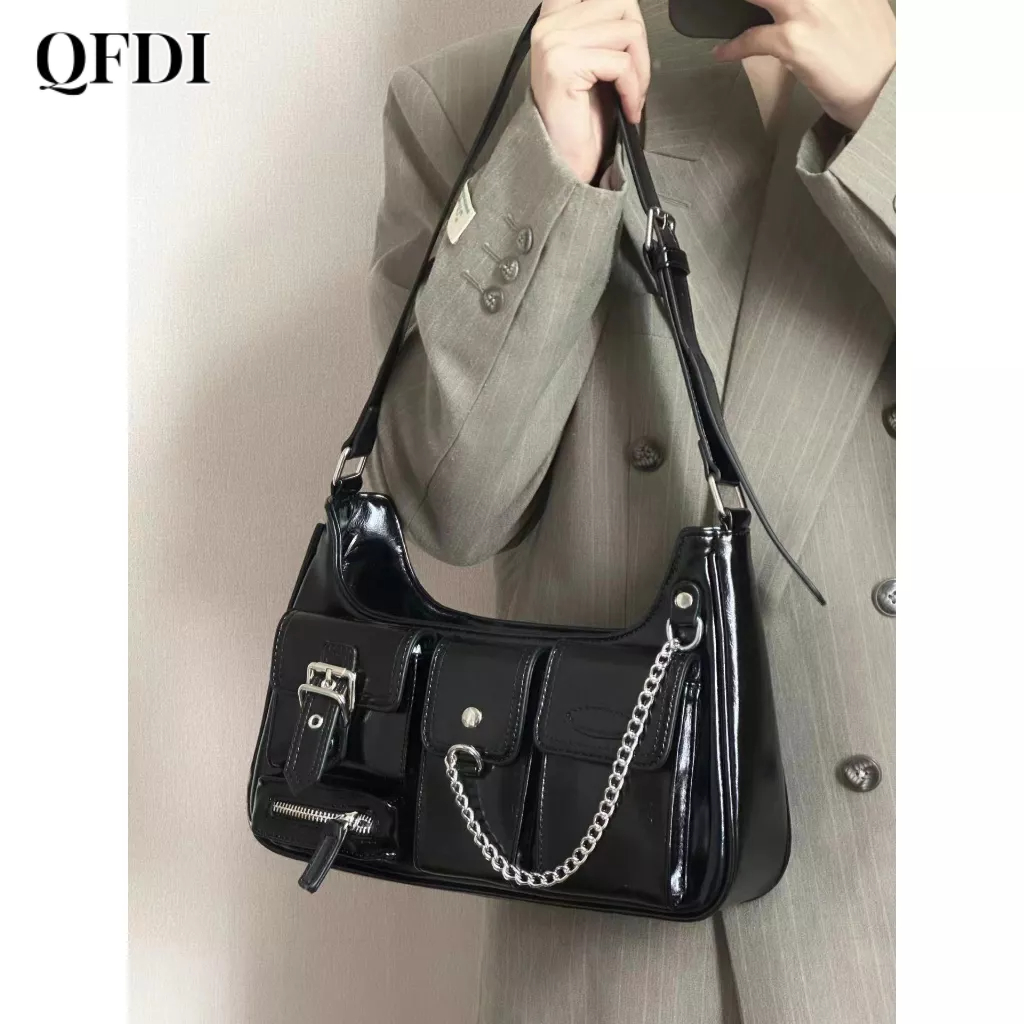 Túi xách đeo vai QFDI nhiều ngăn màu trơn phối dây xích thời trang cá tính dành cho nữ