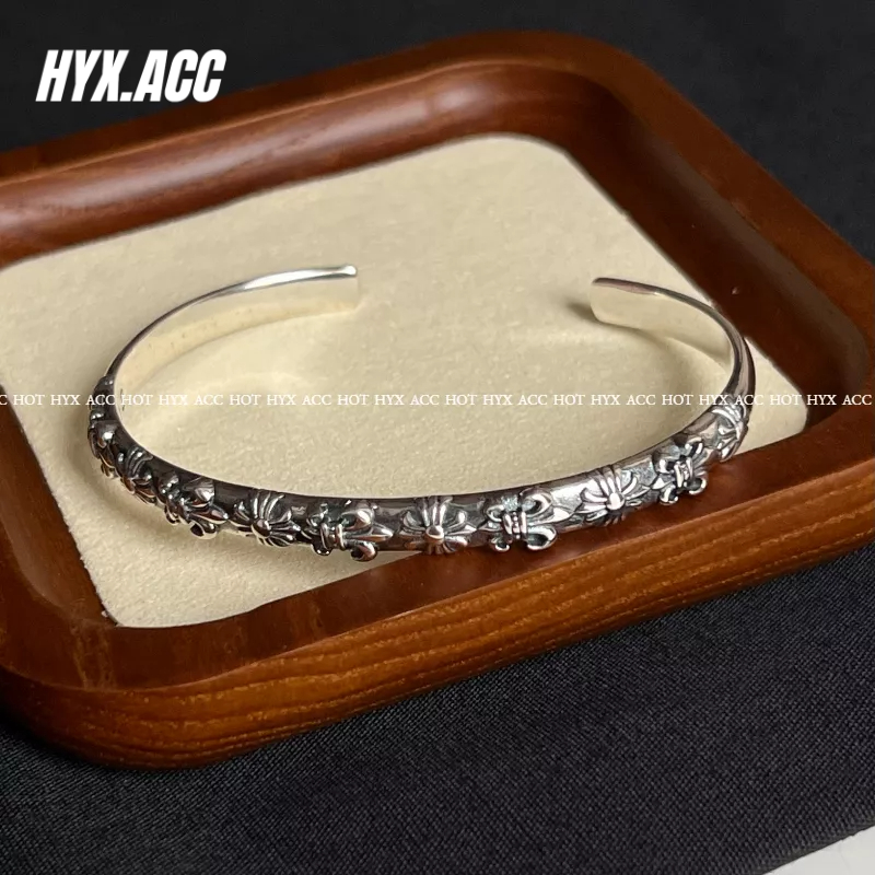 Vòng Tay Handmade HìNh Chữ ThậP Xinh XắN