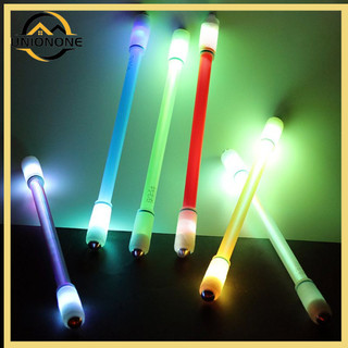 Bút Quay Có Đèn Led Độc Đáo