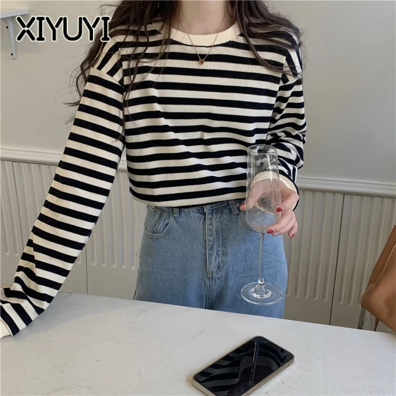 XIYUYI Áo Thun Tay Dài Cổ Vuông Dáng Ngắn Mỏng Màu Đen Thời Trang Sang Trọng Cho Nữ