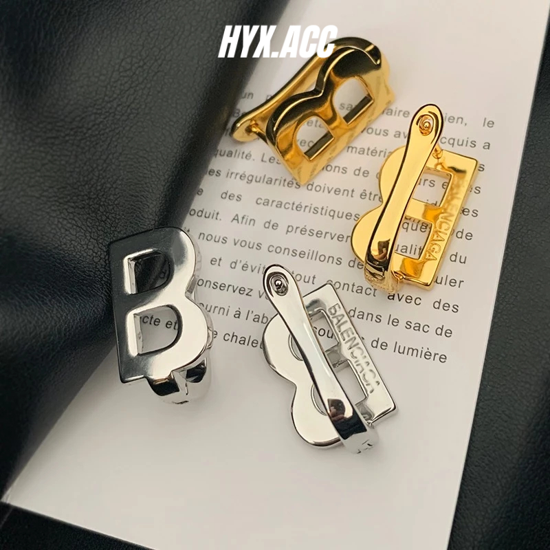 Bông Tai Mạ VàNg 14k HìNh Chữ CáI