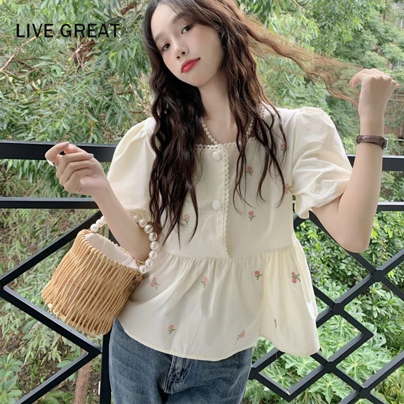 LIVE GREAT Áo Thun Tay Ngắn Phồng Cổ Vuông In Họa Tiết Hoa Phong Cách Ngọt Ngào Thời Trang Cho Nữ