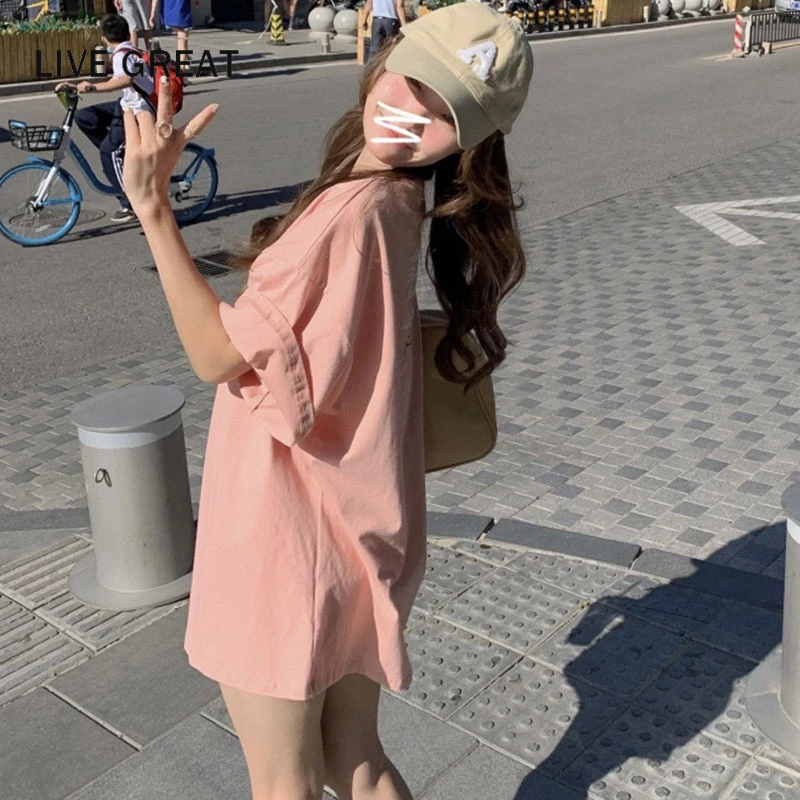 Áo thun nữ LIVE GREAT tay ngắn dáng rộng in họa tiết mặt cười phong cách Hàn Quốc