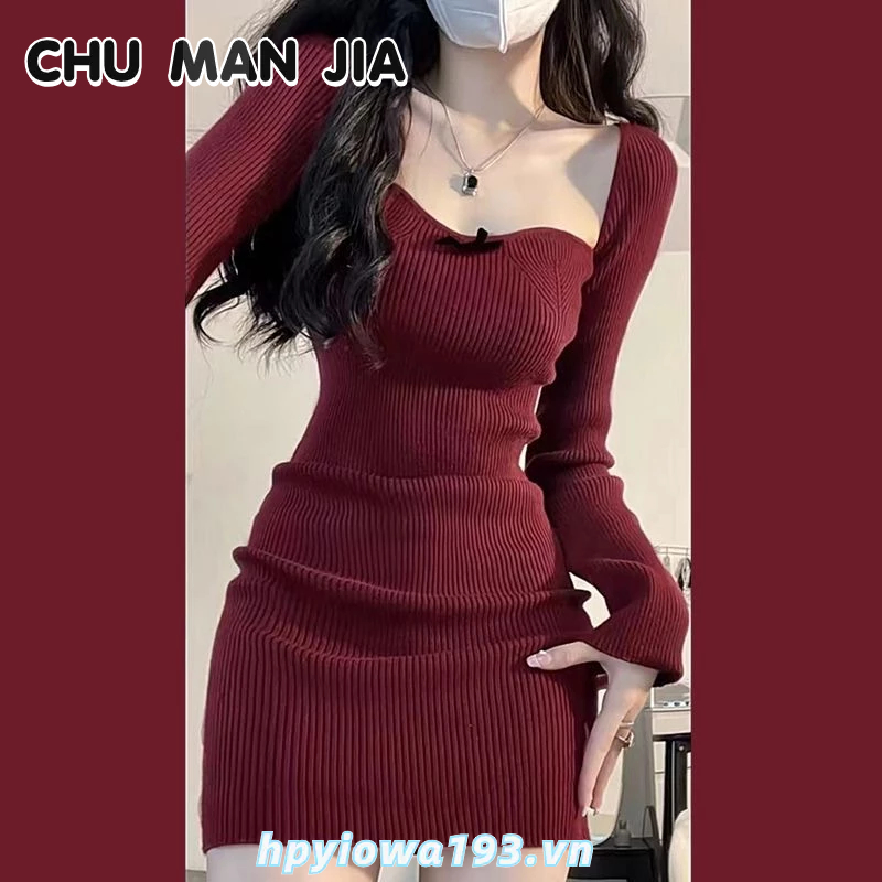 Đầm nữ CHU MAN JIA ôm dáng tay dài cổ vuông màu sắc thanh lịch