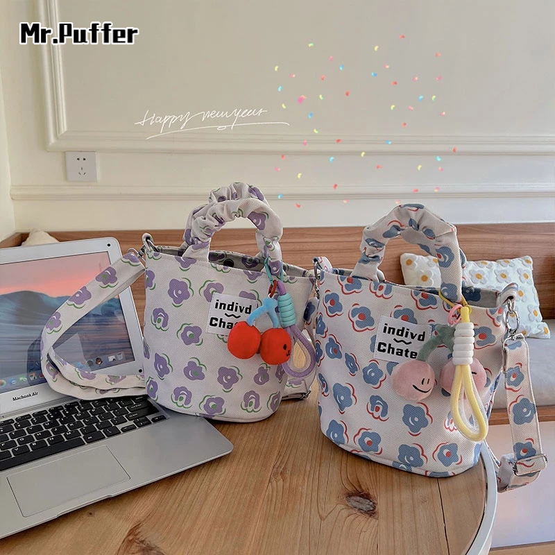 Mr.Puffer One Túi Xách Tay Đựng Đồ Ăn Trưa In Hoa Nhỏ Tươi Mới Kiểu Nhật Bản (Không Kèm Mặt Dây Chuyền)