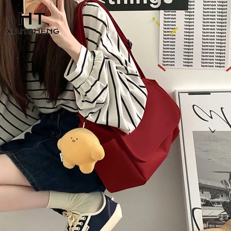 HT XIANSHENG Túi Xách Đeo Vai Màu Sắc Đơn Giản Dung Tích Lớn Phong Cách Hàn Quốc Cho Nữ(có mặt dây chuyền)