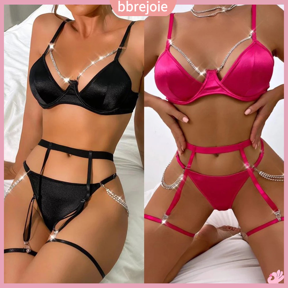 Bộ đồ lót sáng bóng gợi cảm quần lót áo ngực và garter với trang trí chuỗi kim loại