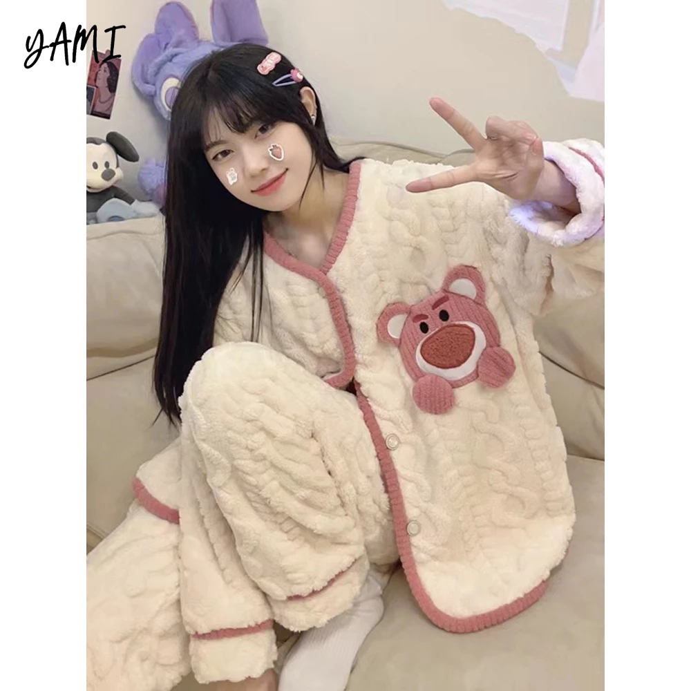 YAMI bộ đồ ngủ dài tay Gấu dâu mùa đông vải lông cừu san hô pijama hoạt hình dễ thương đồ mặc nhà nữ