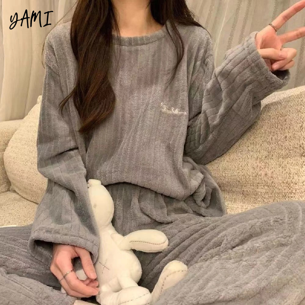 YAMI Bộ Đồ Ngủ dài tay mùa đông vải lông cừu san hô Dễ Thương pijama đồ mặc nhà nữ