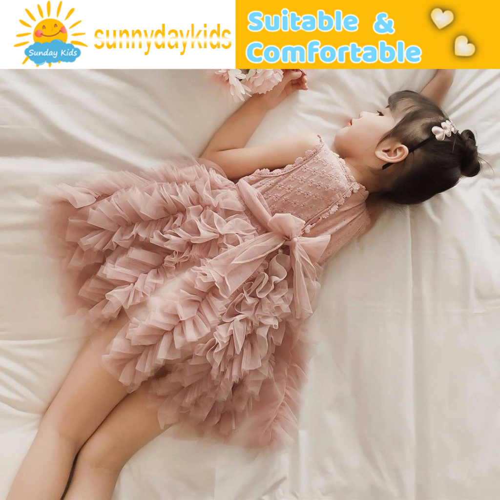 Cô gái Hàn Quốc mùa hè không tay thời trang in lưới ponpong đầm