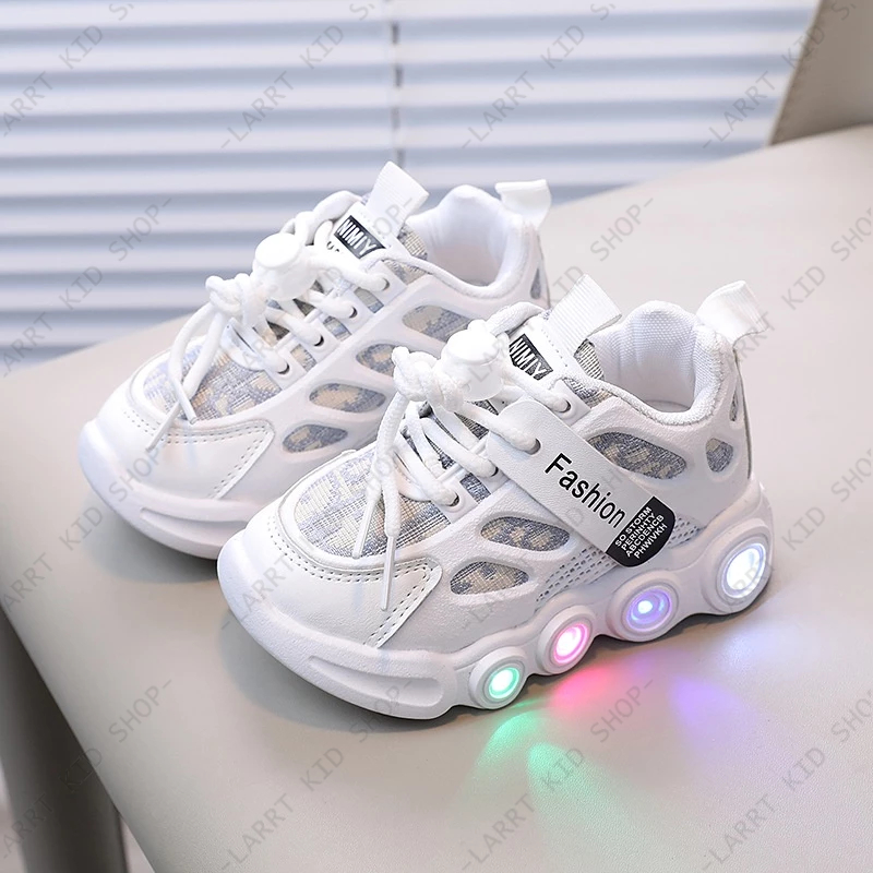 Giày trẻ em có dây thắt Size21-30 🌸 vải thoáng khí đèn sáng Giày thể thao thời trang