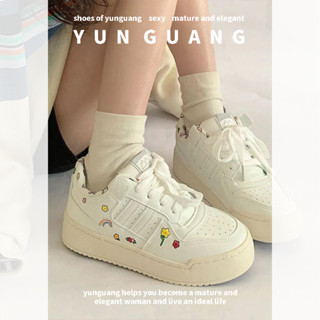 Yunguang Xuân Hè Thiết Kế Tranh Mới Giày Trắng Cầu Vồng Hoa Sinh Viên Giày Thể Thao Cổ Thấp