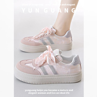 Giày nữ YUNGUANG. Hít thở, thoải mái, nhẹ nhàng và di động, giày trắng, giày thường nhỏ, đế dày, giày đế bệt, giày thể thao nhẹ.