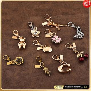 Túi Cao Cấp Mặt Dây Chuyền Anh Đào Móc Khóa Bướm Vàng Phụ Kiện Quà Tặng Nữ Ba Lô Phụ Kiện