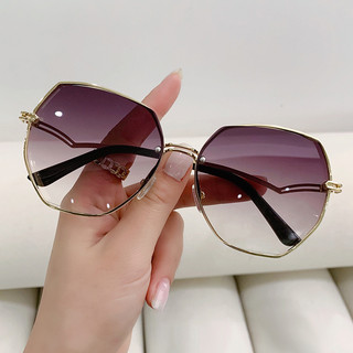 Kính Mát Tròng Màu gradient Thời Trang Cho Nữ
