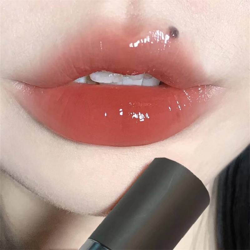 Son Kem Lì Chống Nước Lâu Trôi Và Không Làm Khô Môi