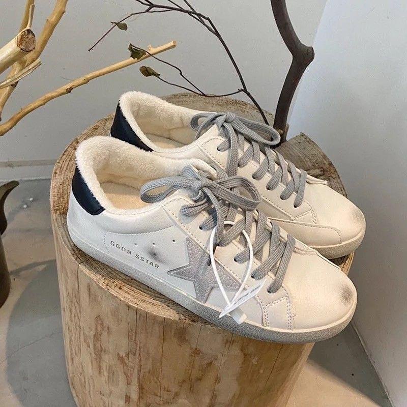 Ggdb Influencer Giày Da Thật Đế Phẳng Họa Tiết Ngôi Sao Bẩn Tăng Chiều Cao Phong Cách Retro Cho Nữ