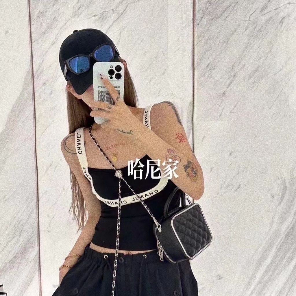 Áo Hai Dây Cổ Vuông Nhỏ Ôm Dáng Phong Cách Mới Mùa Hè Cho Nữ