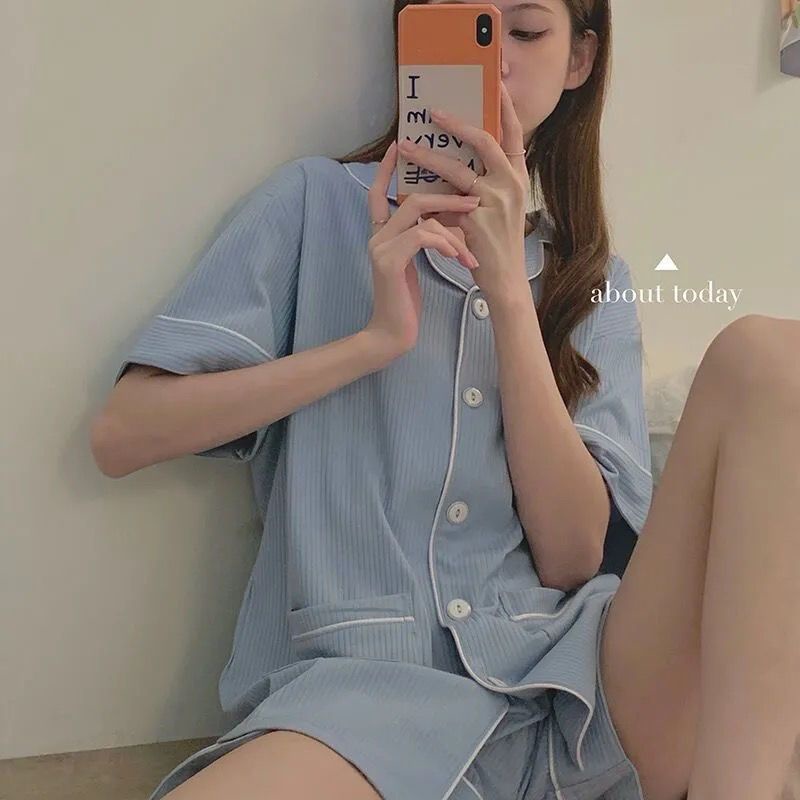 Bộ Đồ Ngủ Áo Cardigan Tay Ngắn Phối Quần Short Màu Xanh Dương Trơn Đơn Giản Thời Trang Mùa Hè Cho Nữ