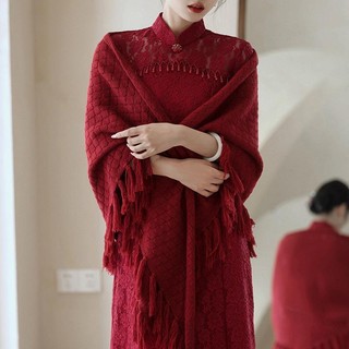 Áo choàng đỏ cho cô dâu s9.13