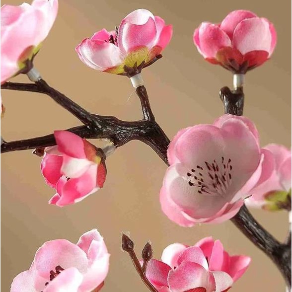 Bó hoa mận giả bằng lụa dùng trang trí nhà cửa