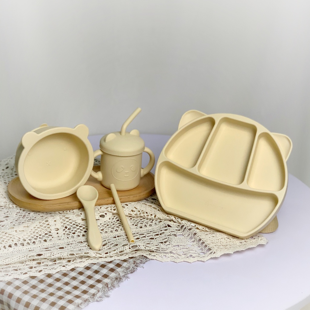 Set ăn dặm silicon 4 chi tiết: bát ăn dặm silicon kèm thìa, Yếm silicon, khay 4 ngăn/đĩa hình gấu Samimi cho bé