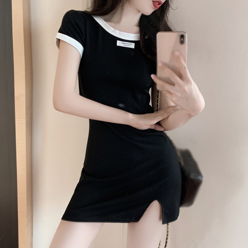 Đầm ôm cổ tròn xẻ tà thời trang Hàn Quốc