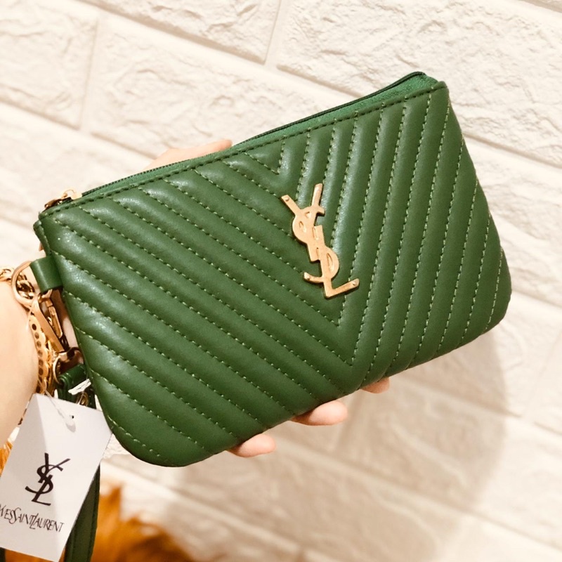 Hanako - Ví Dài Nhập Khẩu Từ Voi YeSeL CEVRON Hình Vuông Đa Năng Cho Nữ